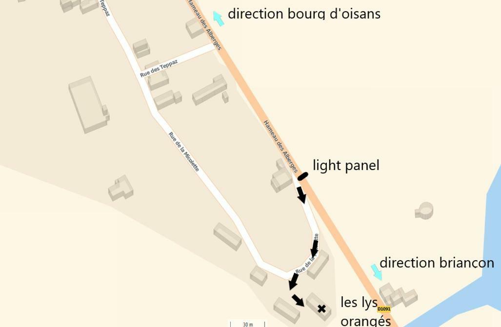 Les Lys Oranges Lägenhet Le Bourg-dʼOisans Exteriör bild